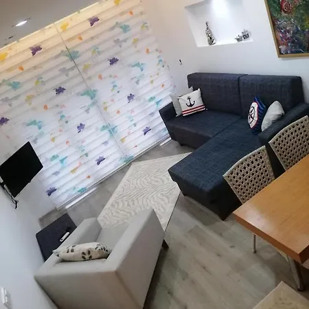 Havuzlu Tatil Evi , Butterflies House *